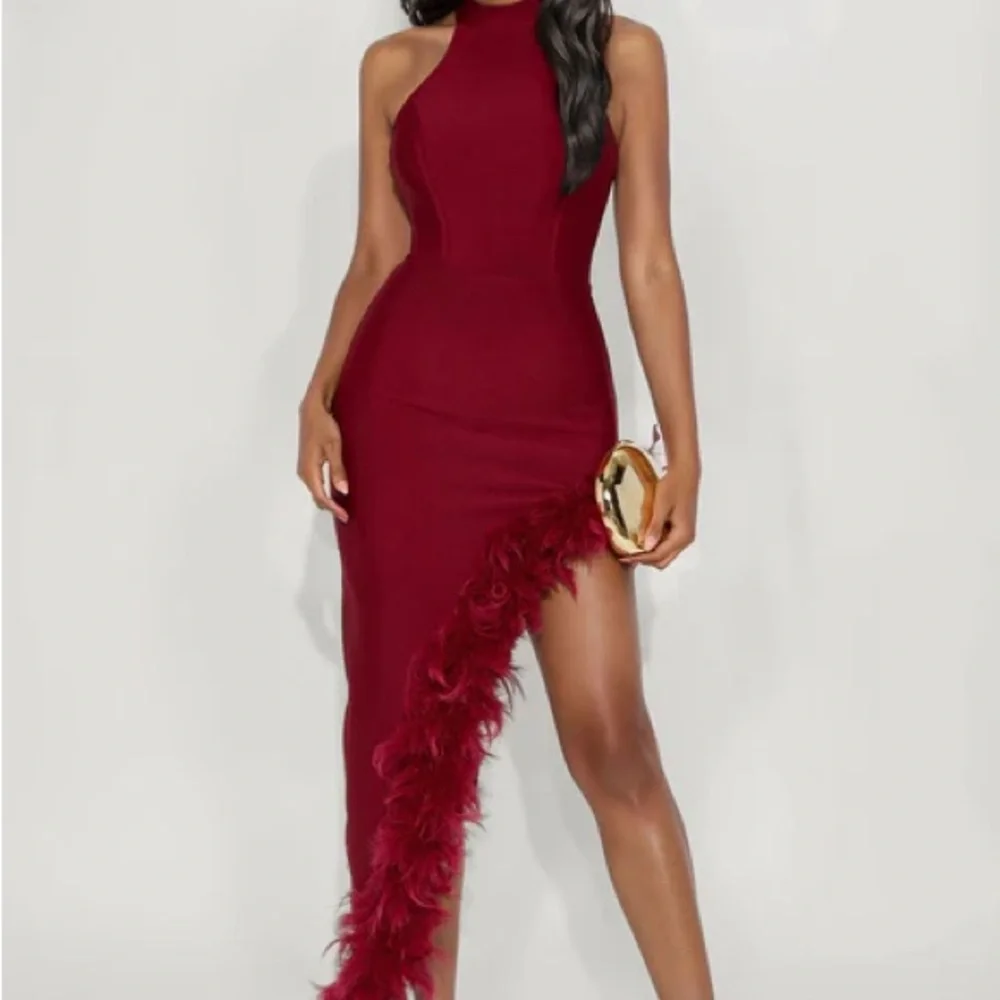 XS Burgundy Maxi Dress - Picture 3 of 5